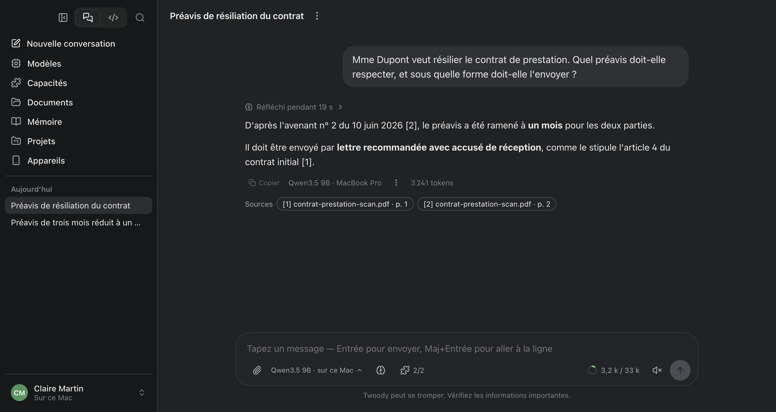 Twoody sur un Mac. Question : « Mme Dupont veut résilier le contrat de prestation. Quel préavis doit-elle respecter, et sous quelle forme doit-elle l'envoyer ? » Réponse : un préavis d'un mois depuis l'avenant n° 2, par lettre recommandée avec accusé de réception, comme le prévoit l'article 4 du contrat. Sources : contrat-prestation-scan.pdf, pages 1 et 2.